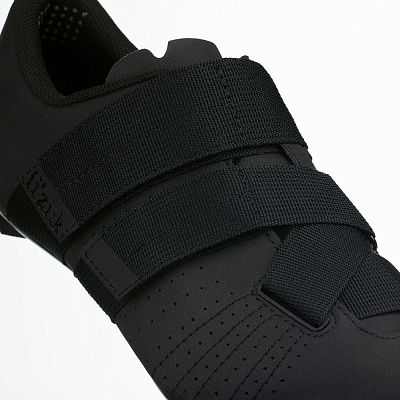 Превью  Велотуфли шоссейные FIZIK Tempo Powerstrap R5 Black/Black
